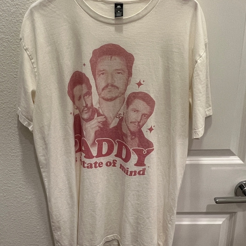 Men's Cream Graphic T-Shirt - Pedro Pascual - Daddy is a State of Mind